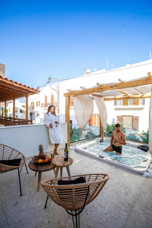 Downtown Holiday Home Naxos City 外观 照片